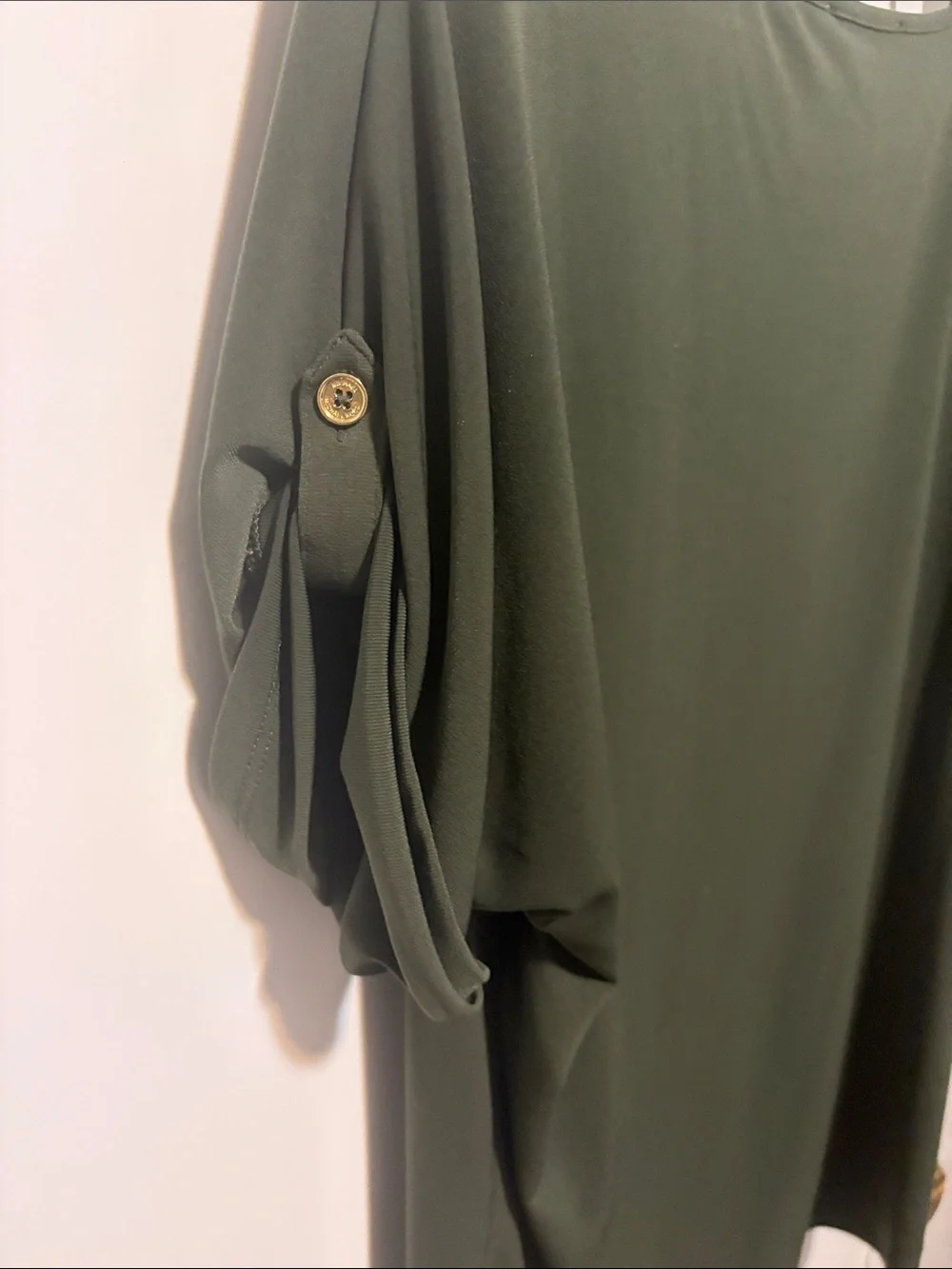 MK Olive Green Women's Short Sleeve Keyhole Top